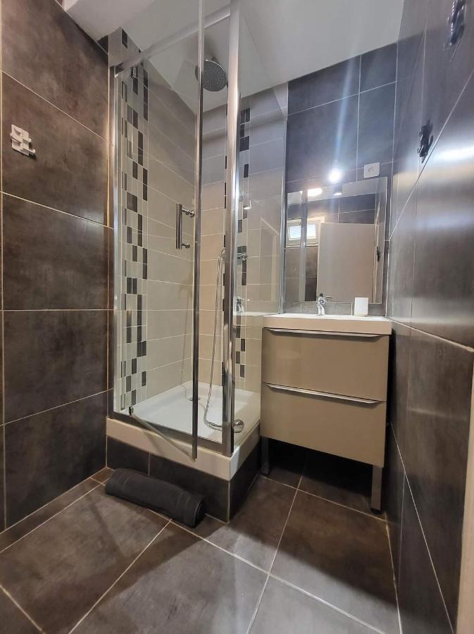 T2 Chambre Miroir Jardin Et Parking Prive マルセイユ エクステリア 写真